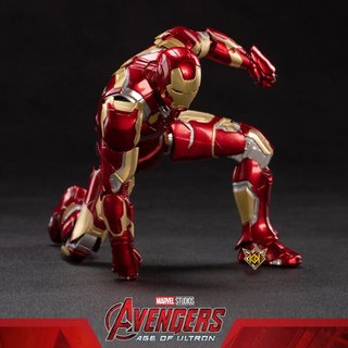 Figura coleccionable Iron Man MK43 versión Led