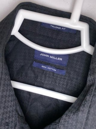 Camisa JOHN MILLER manga larga negra