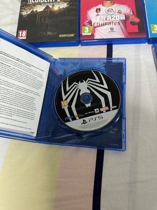 Pack 7 Juegos PS4/PS5: Spider-Man, Hogwarts, FIFA.