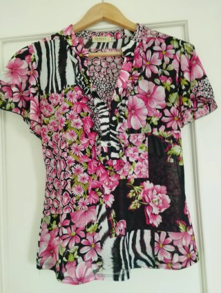 Camisa ZENDRA flores y cebra manga corta