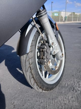 BMW F800GT Touring Moto Gris