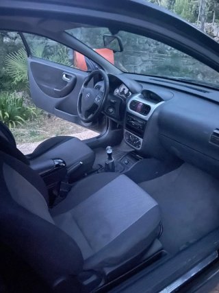 Opel Corsa 1.4 90cv gasolina 2006