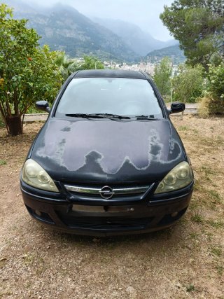 Opel Corsa 1.4 90cv gasolina 2006