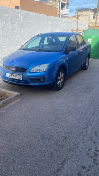 Ford Focus 2006 averiado