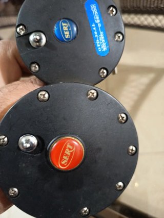 Carrete de pesca KET 700