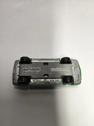 Majorette Citroën XM Verde