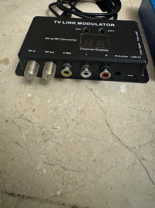 Modulador TV AV a RF + Extensor IR