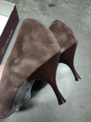 Zapatos de piel marrones talla 39
