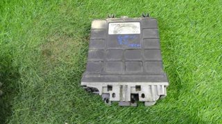 Centralita motor uce volkswagen golf iii 1009650