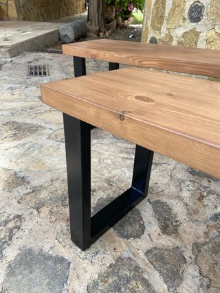 “BANCOS “ de madera maciza y acero para mesas