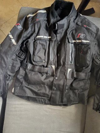 Chaqueta Moto KB Negra y Roja