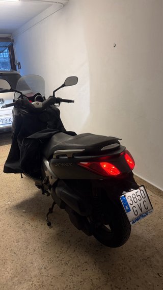 Yamaha Xmax 250 Negra/Gris