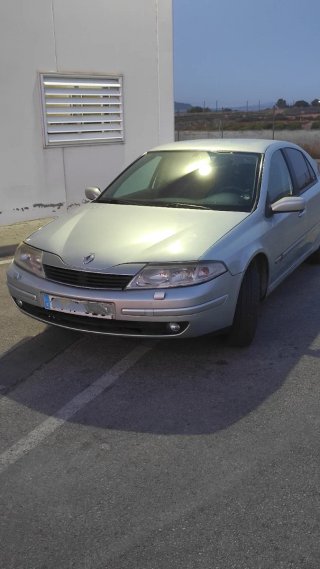 Renault Laguna único propietario.