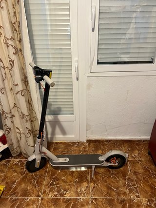 Patinete Eléctrico Blanco