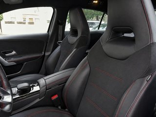 Mercedes-Benz Clase A 180 AMG - 2021 - 50.000km