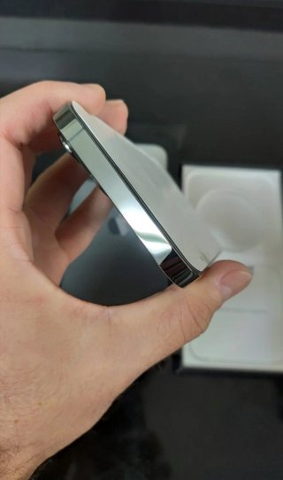 iPhone 13 Pro Max + MUCHOS EXTRAS