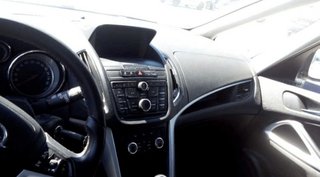 Opel 22618665 faro antiniebla delantero zafira 2.0