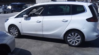Opel 22618665 faro antiniebla delantero zafira 2.0