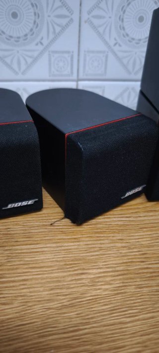 Altavoces Bose Negros