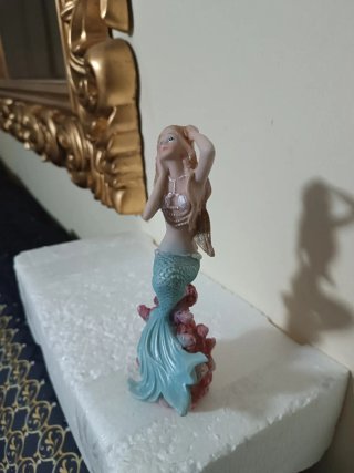 Figura Sirenita 18cm. Ideal para adorno y coleccio