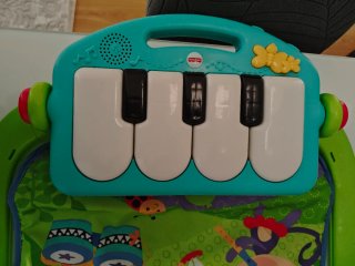 Manta de juegos arco ypiano Fisher Price