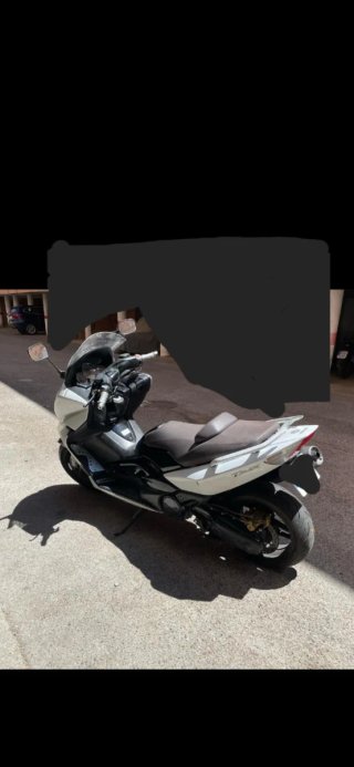 Yamaha TMAX  500 Maxi Scooter Automática AVERIADA