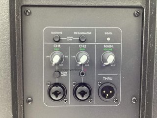 monitor estudio mackie thump 215