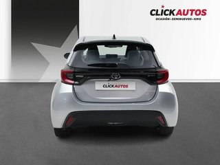 Toyota Yaris 1.5 e-CVT 116CV 120H Active Plus