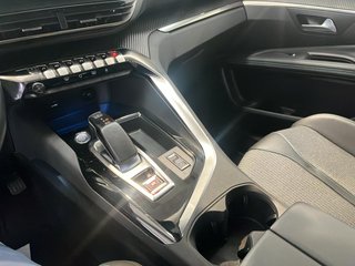 Peugeot 3008 Hybrid 225 e-EAT8 Allure