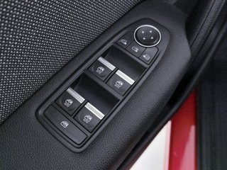 Renault Captur techno Eco-G 100cv (74 kW)