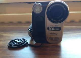 Sony Hi8 Handycam Videocámara 0.38 MP