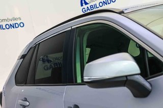 Toyota Rav4 2.5l 220H Advance