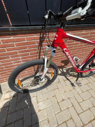 Bicicleta Cannondale Roja