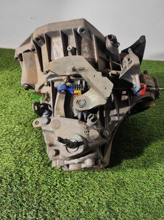 138525 tl4a001 caja renault megane ii authentique