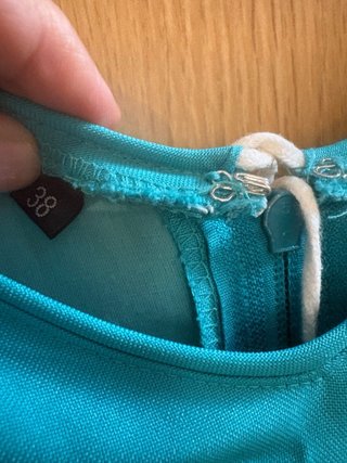 Traje Flamenca Turquesa Volantes Madroños