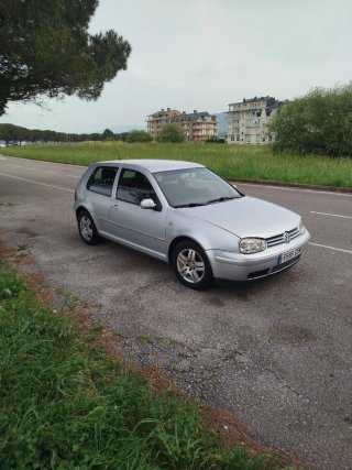 Volkswagen Golf 2004