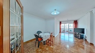 Piso en alquiler en Pacífico en Madrid