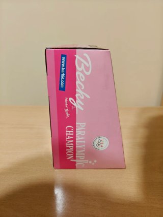 Becky Barbie Paralympic Champion 2000, vintage