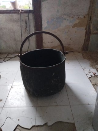 Antico coltello di rame
