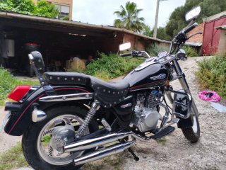 MTR Volcano 125 Custom Cruiser