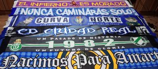 Bufandas y banderas Ultras.