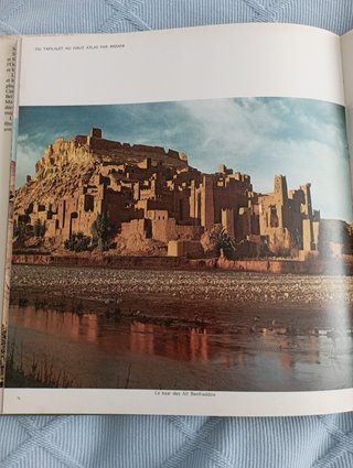 VOIR LE MAROC.HACHETTE RÉALITÉS.