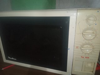 Microondas Moulinex Top Grill