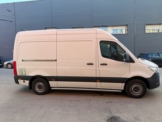 Mercedes-Benz Sprinter 2021