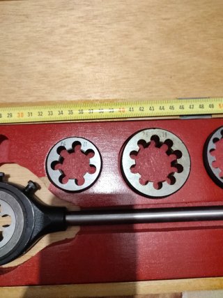 Juego de terrajas de roscar