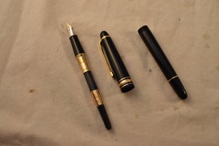 Pluma y boligrafo Montblanc Meisterstuck 14 kt