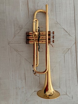 Trompeta Yamaha YTR 8310Z 3a gen