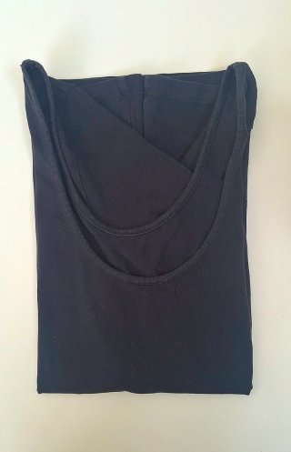 Camiseta negra manga 3/4