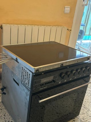 Horno Kupperbusch Negro