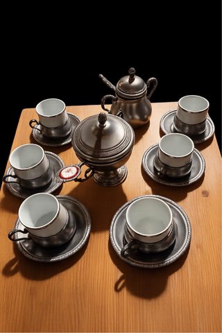 Set caffè vintage in peltro